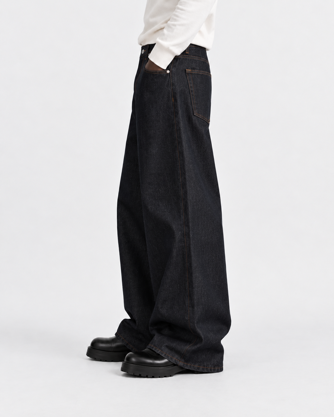 SELVEDGE DENIM