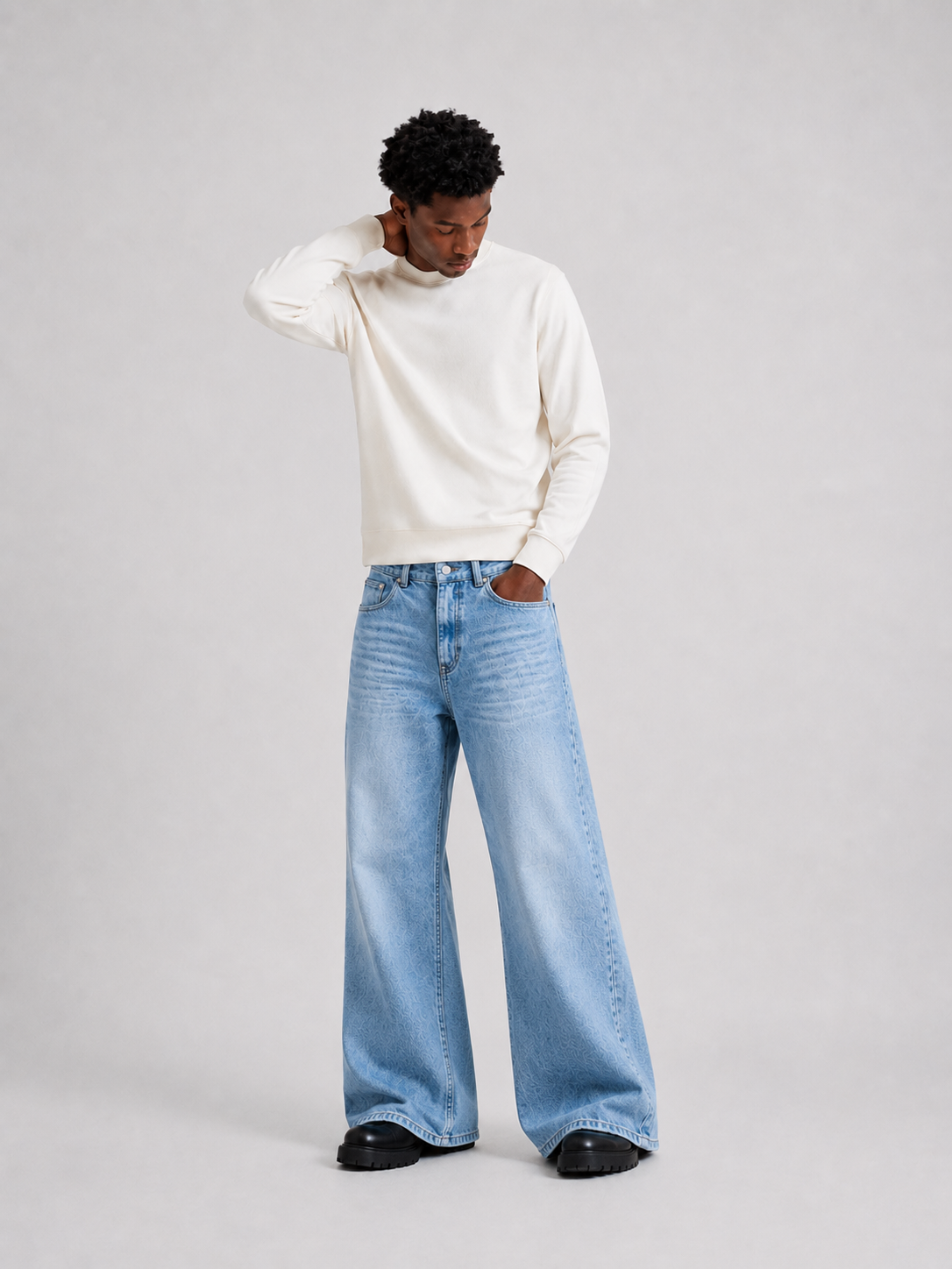 LIGHT WASH DENIM [BOOTCUT]
